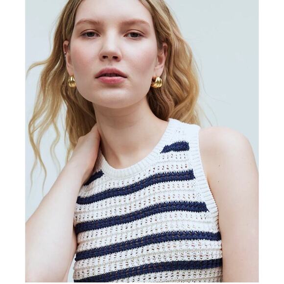 Madewell Crochet-Knit Crewneck Sweater Tank In Bright Ivory Navy Size S - Picture 3 of 7